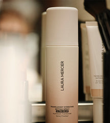 Translucent Hydrating Setting Spray Ultra-Blur